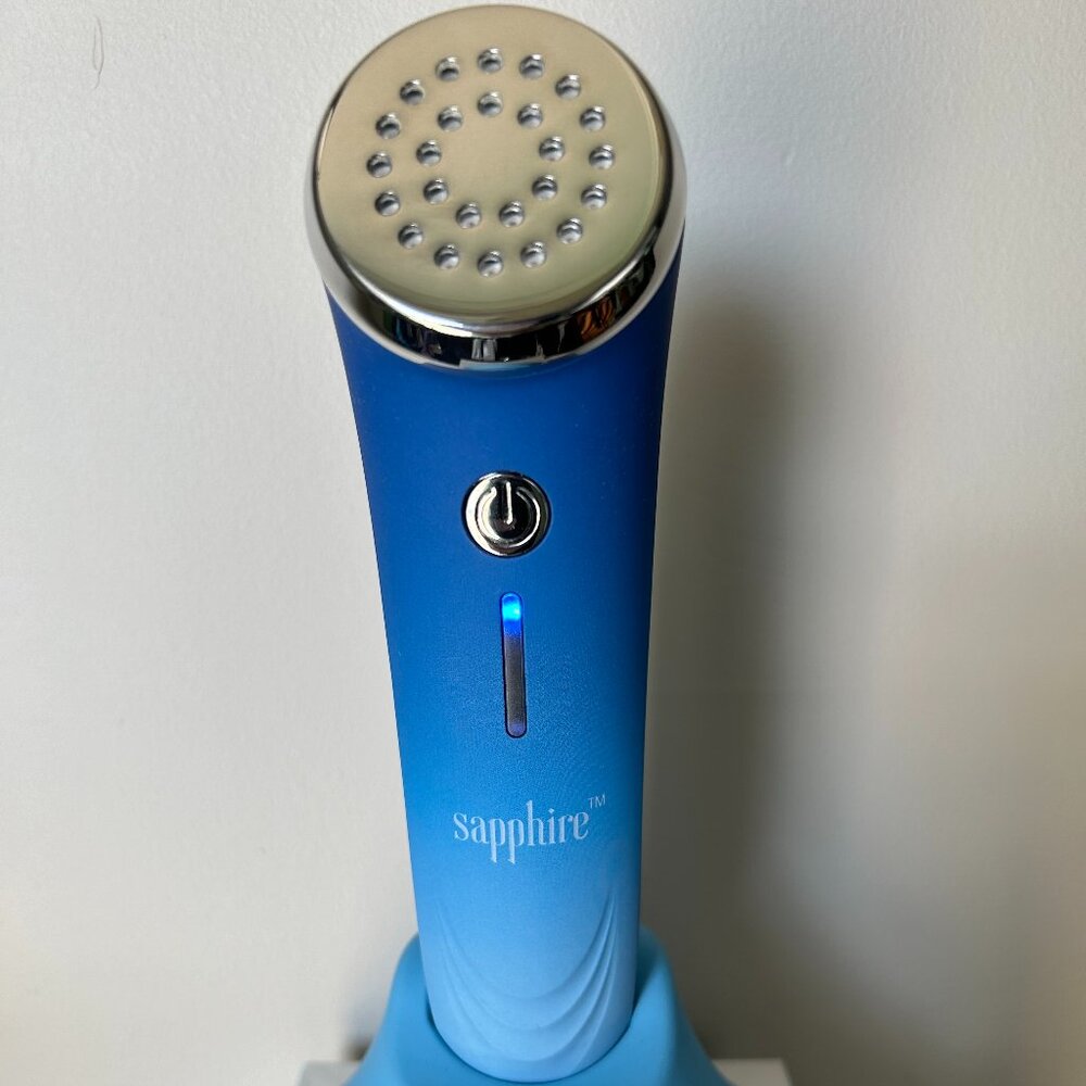 Sapphire Zero Gravity - Blue Light Skin Therapy - Pre-owned